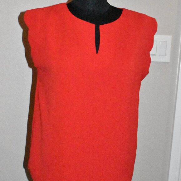 Very Nice Papermoon Mariko Scallop Sleeve Blouse Size M - Picture 2 of 6